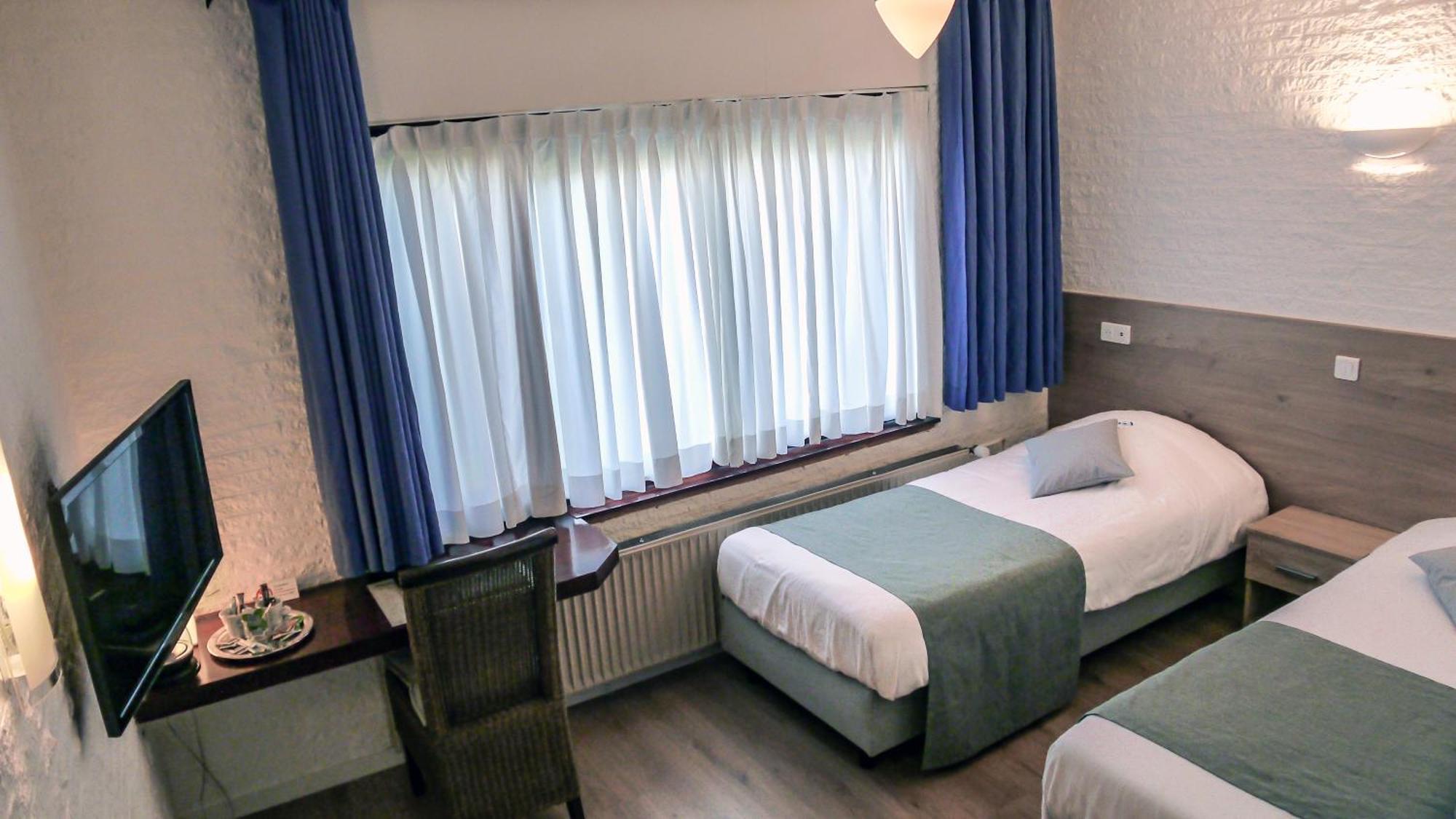 Hotel Dordrecht Exterior photo